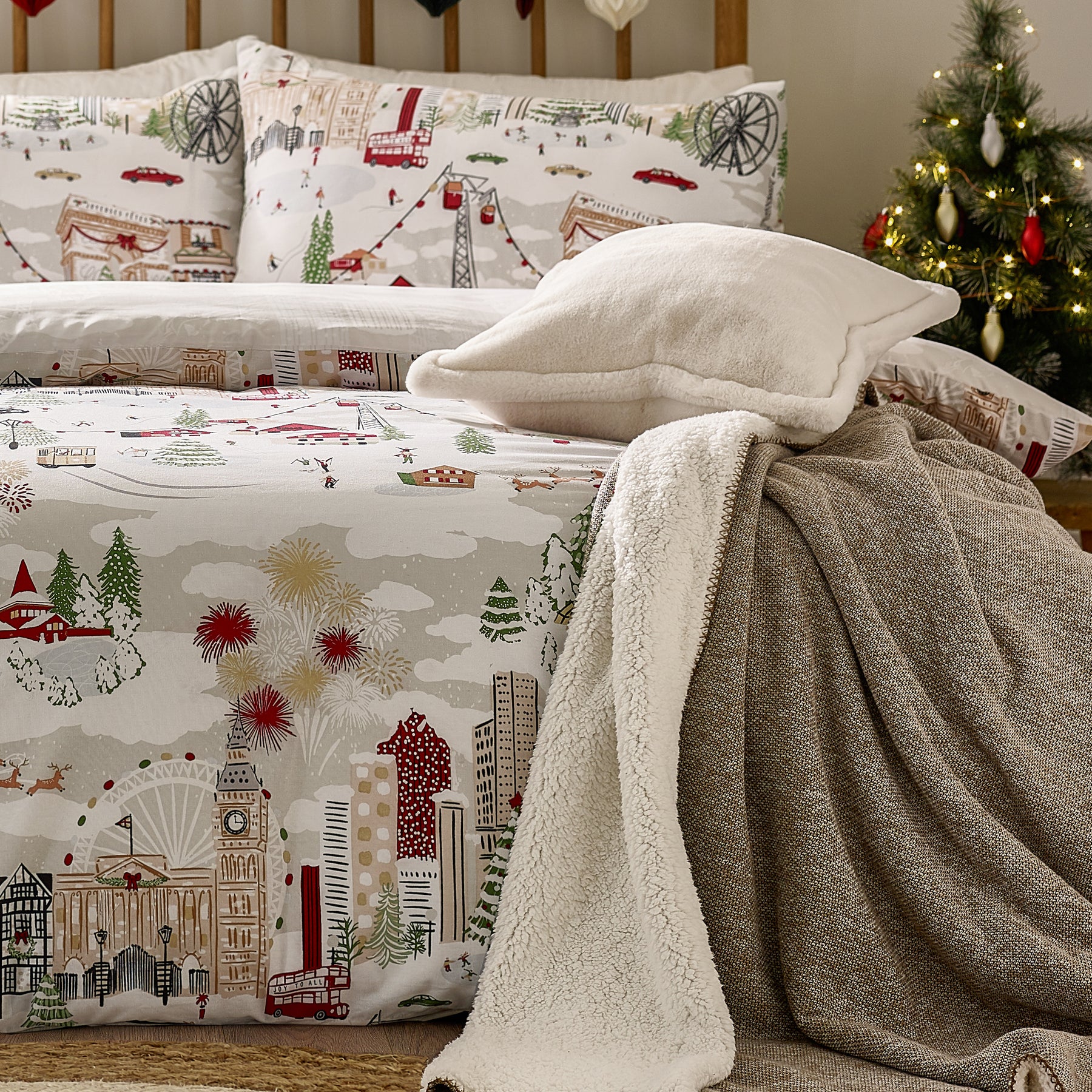 Furn Joy To All Duvet Cover Bedding Set Snow Berry
