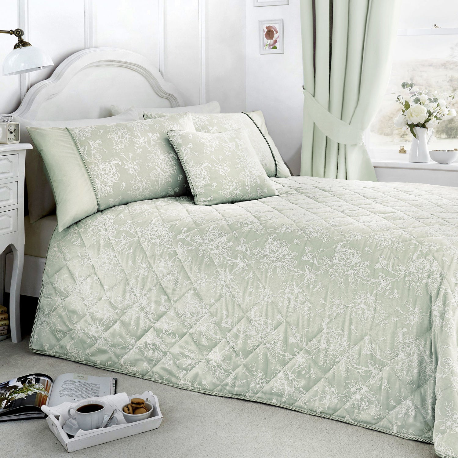 Dreams & Drapes Jasmine Jacquard 220cmx240cm Bedspread Green