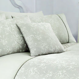 Dreams and Drapes Jasmine Flannel Fleece 43cmx43cm Filled Cushion Green