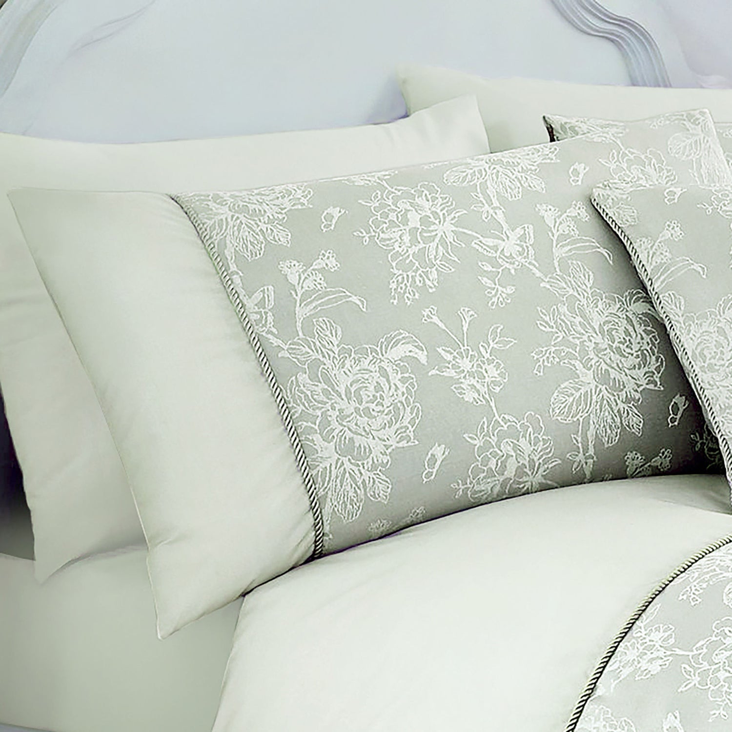 Dreams & Drapes Jasmine Jacquard Duvet Cover Bedding Set Green