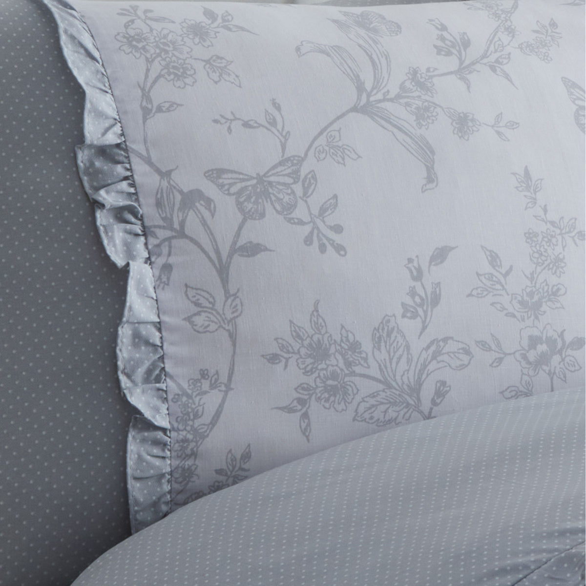 Dreams & Drapes Kristen Duvet Cover Bedding Set Grey