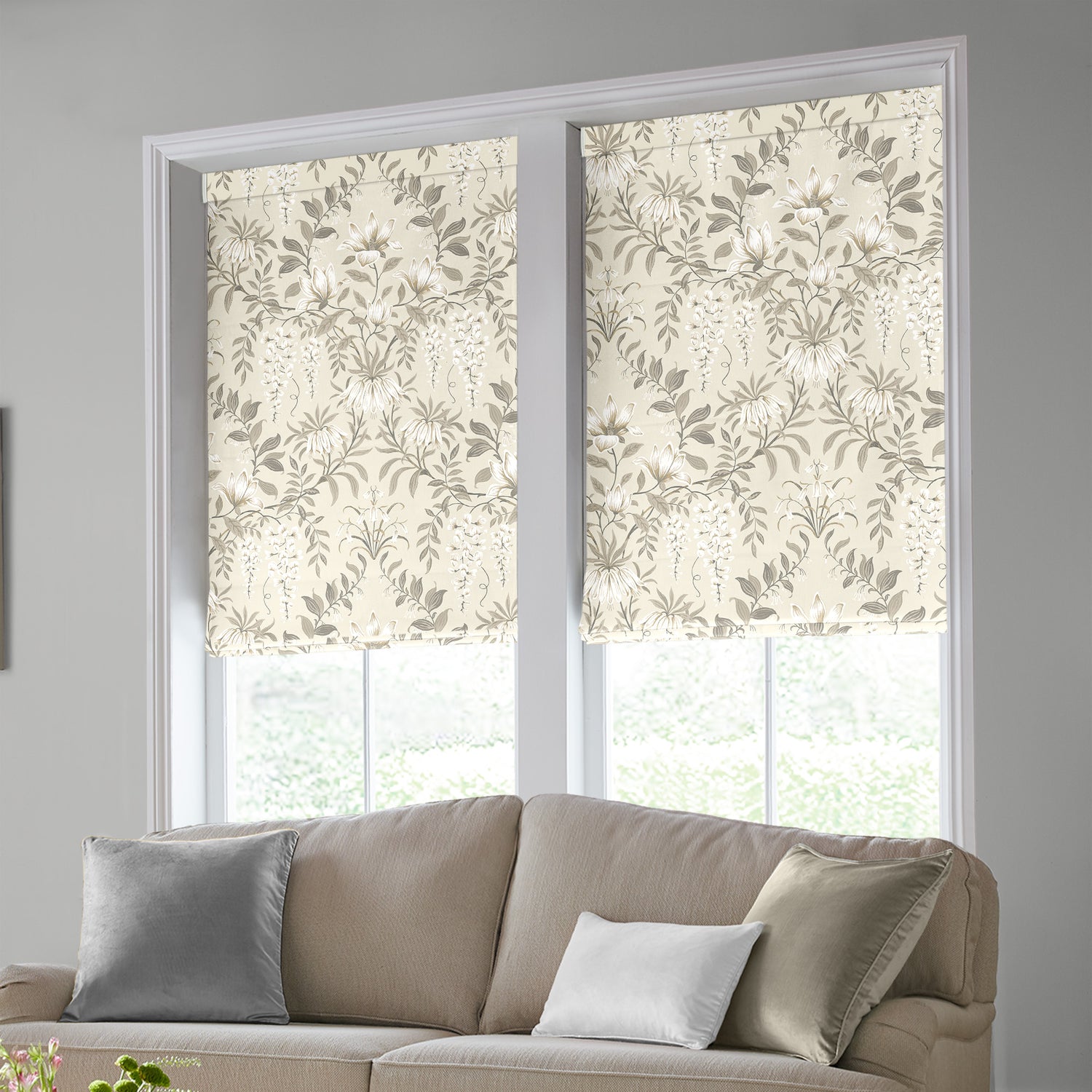 Laura Ashley Parterre Made To Measure Roman Blind Natural