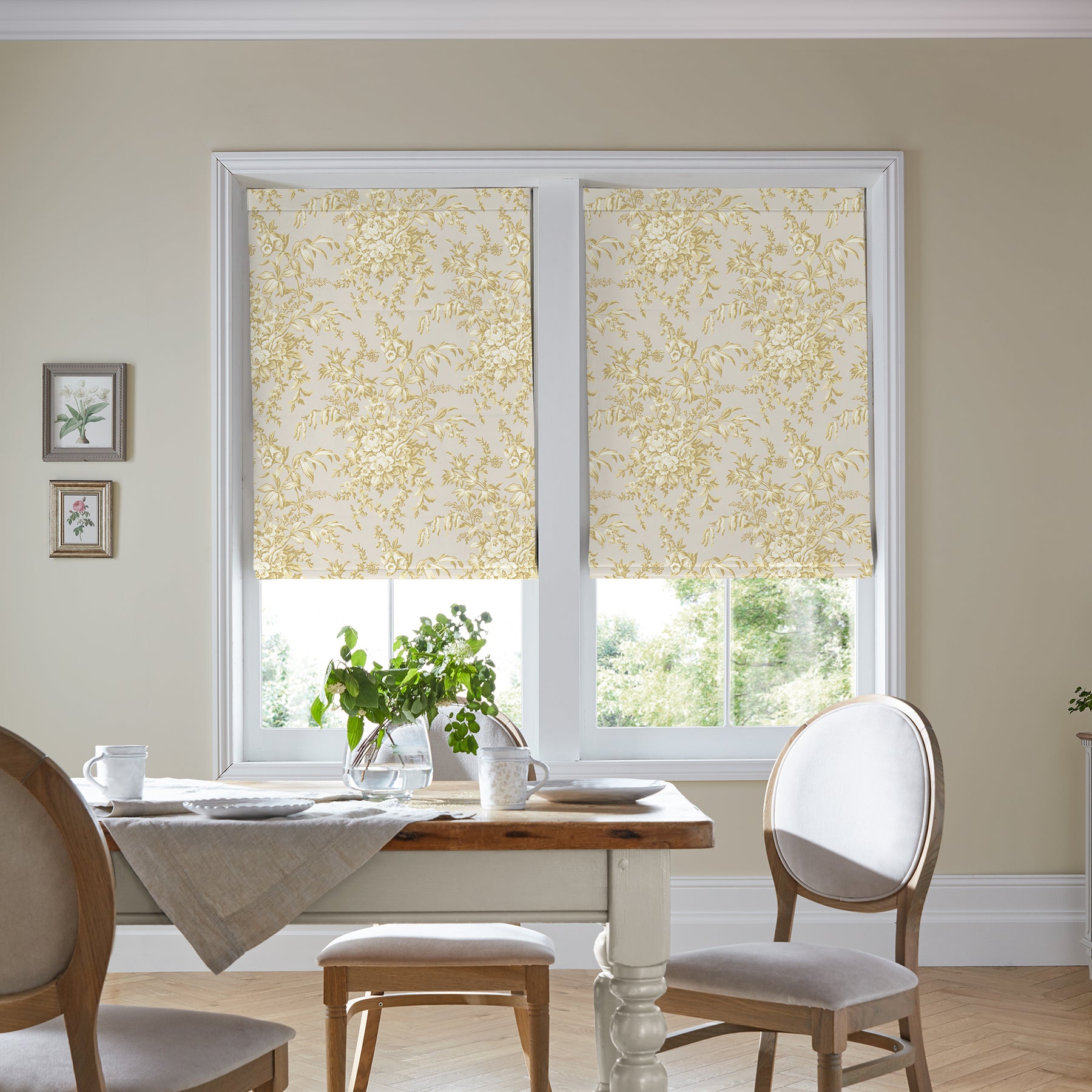 Laura Ashley Picardie Made to Measure Roman Blind Gold