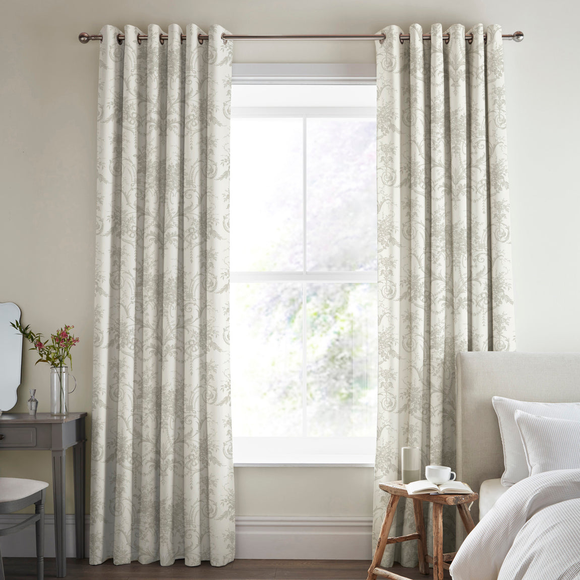 Laura Ashley Tulleries Made To Measure Roman Blind Dove Grey
