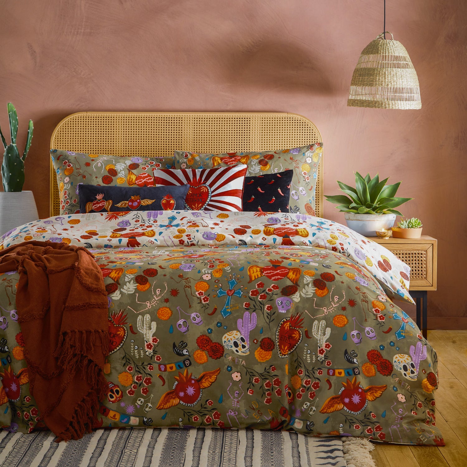 La Vida Festive Reversible Duvet Cover Bedding Set Multi