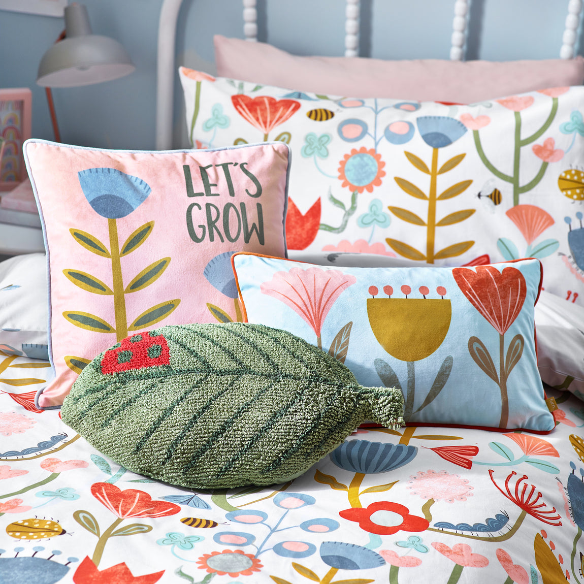 Little Nature Floral Reversible Bedding Set Multi