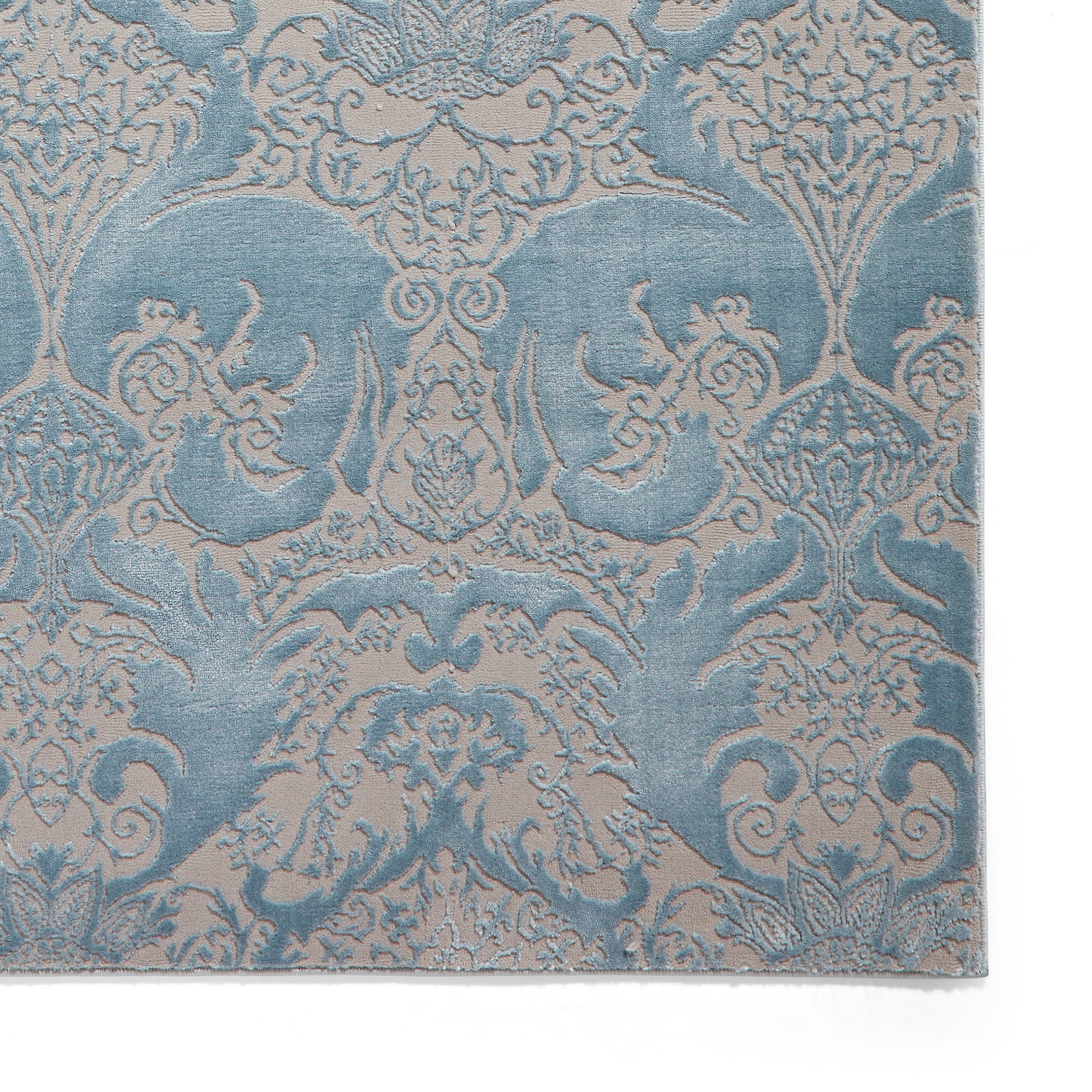 Laurence Llewelyn-Bowen Imperial Rug Blue