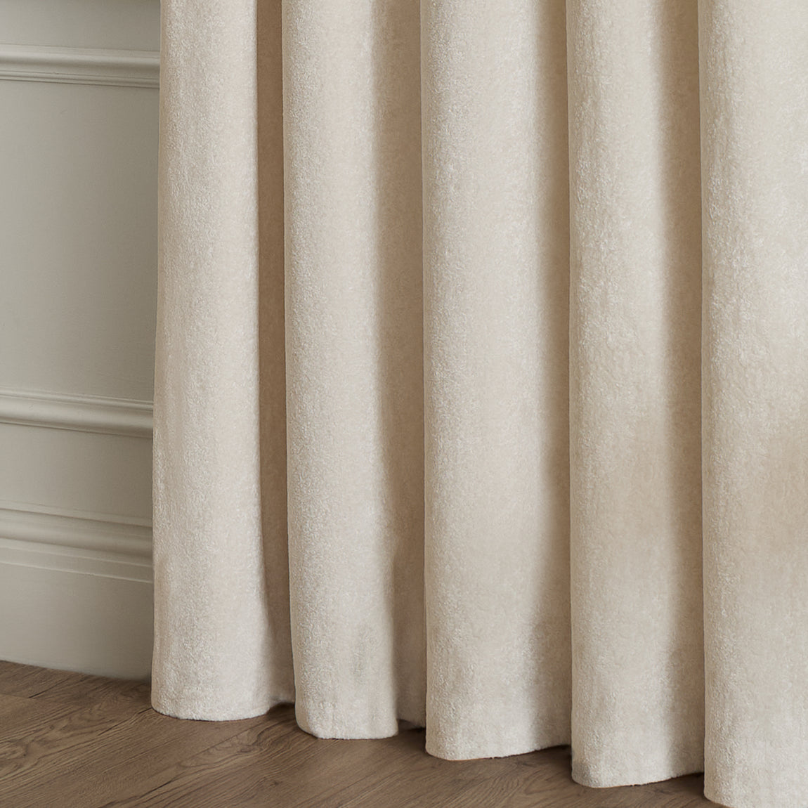 Paoletti Lustre Velvet Ready Made Eyelet Curtains Ivory