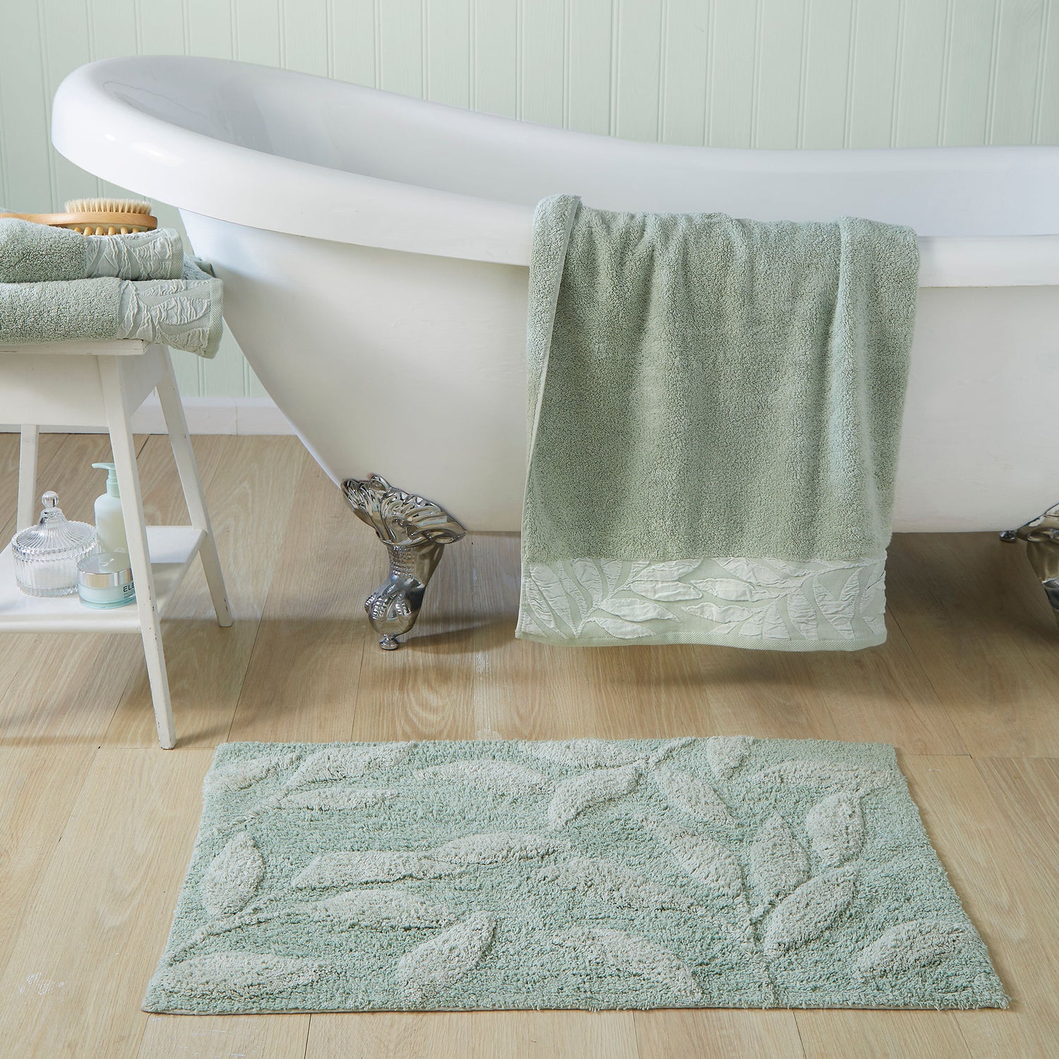 Dreams & Drapes Lacie Towel Steel Sage