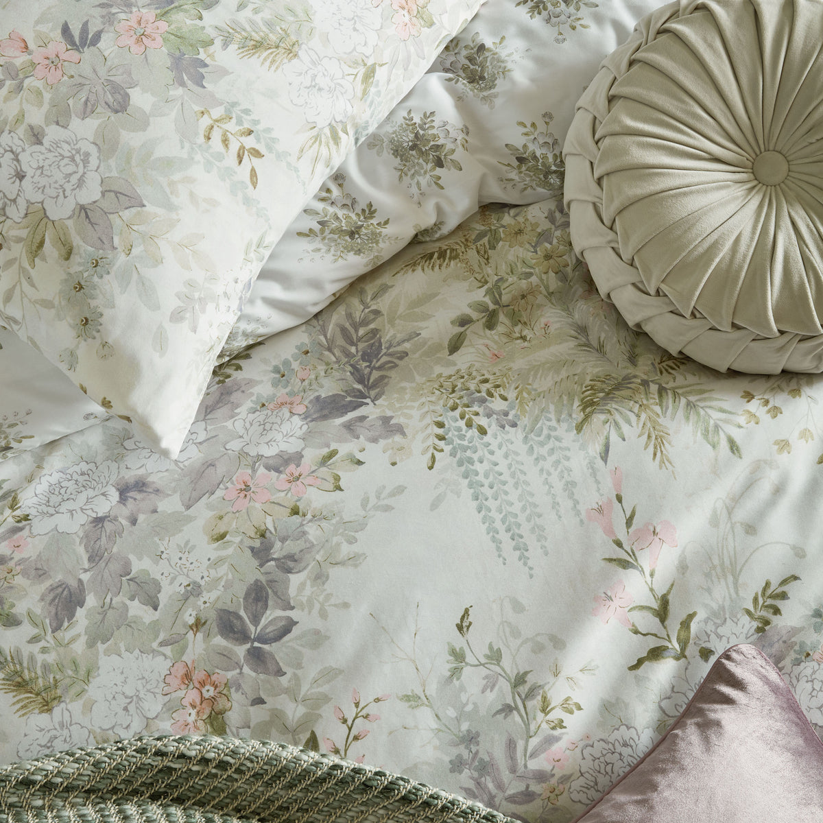 Laura Ashley Linlithgow Duvet Cover Bedding Set Pale Lavender