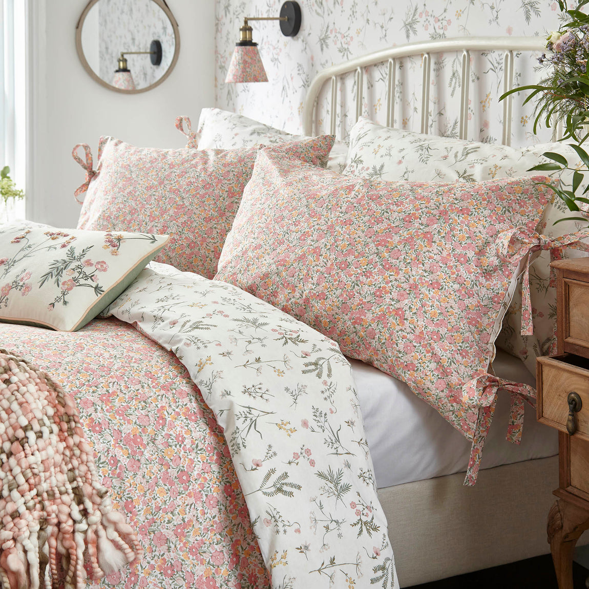 Laura Ashley Loveston Pillowcase Housewife Coral Pink