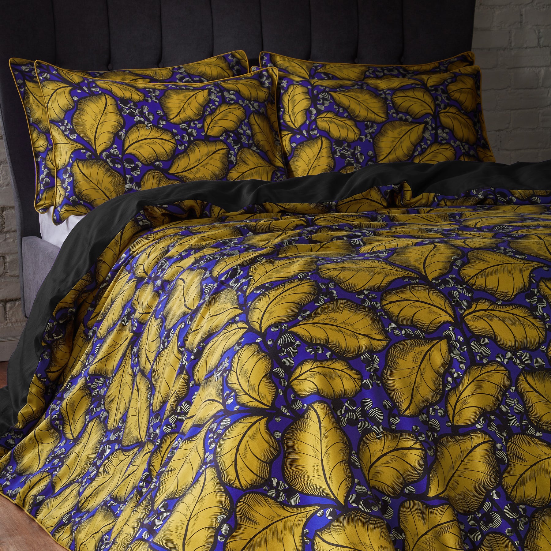 Edinburgh Weavers Magali Tropical Piped Duvet Cover Bedding Set Ochre