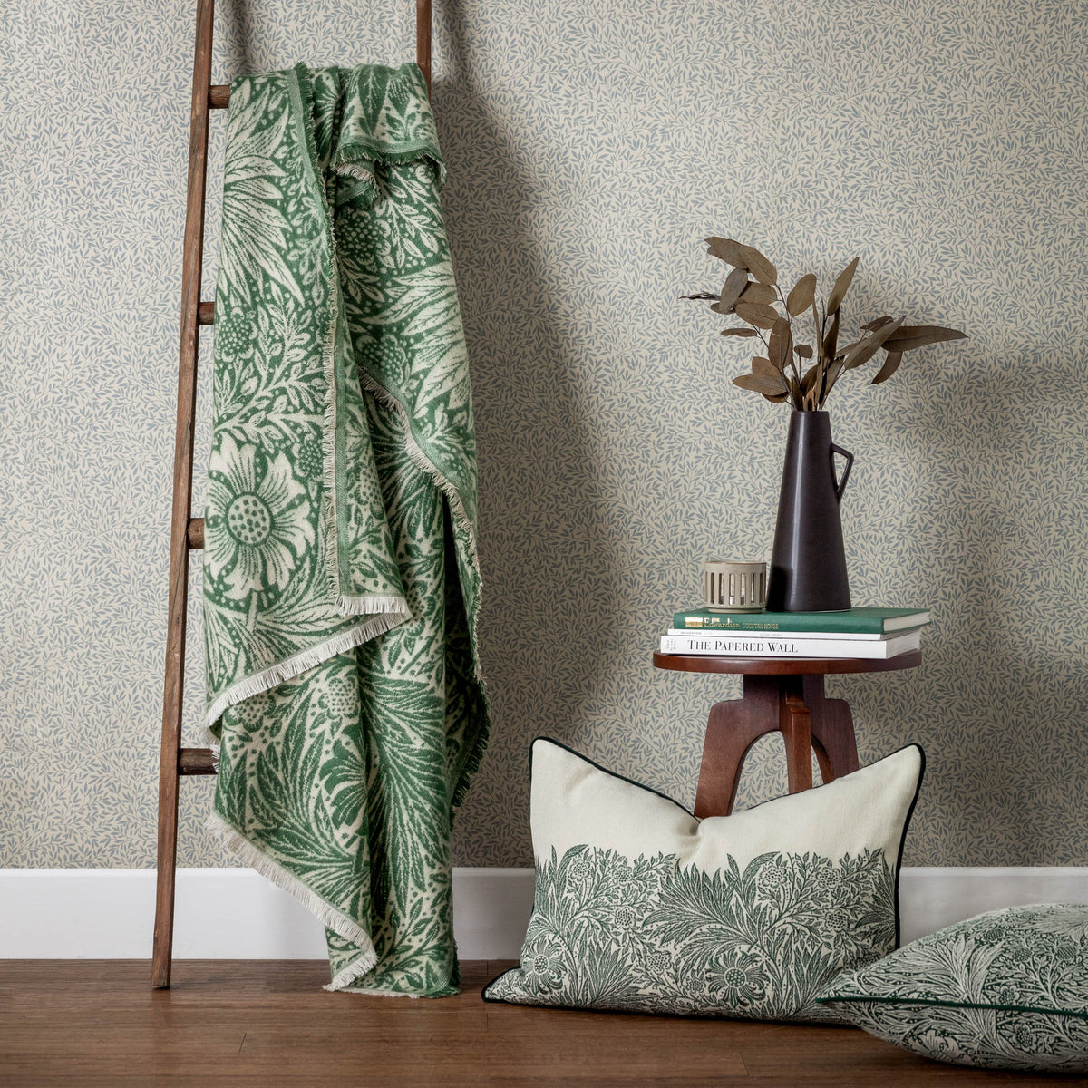 Morris & Co. Marigold Jacquard 130cm x 170cm Throw Green