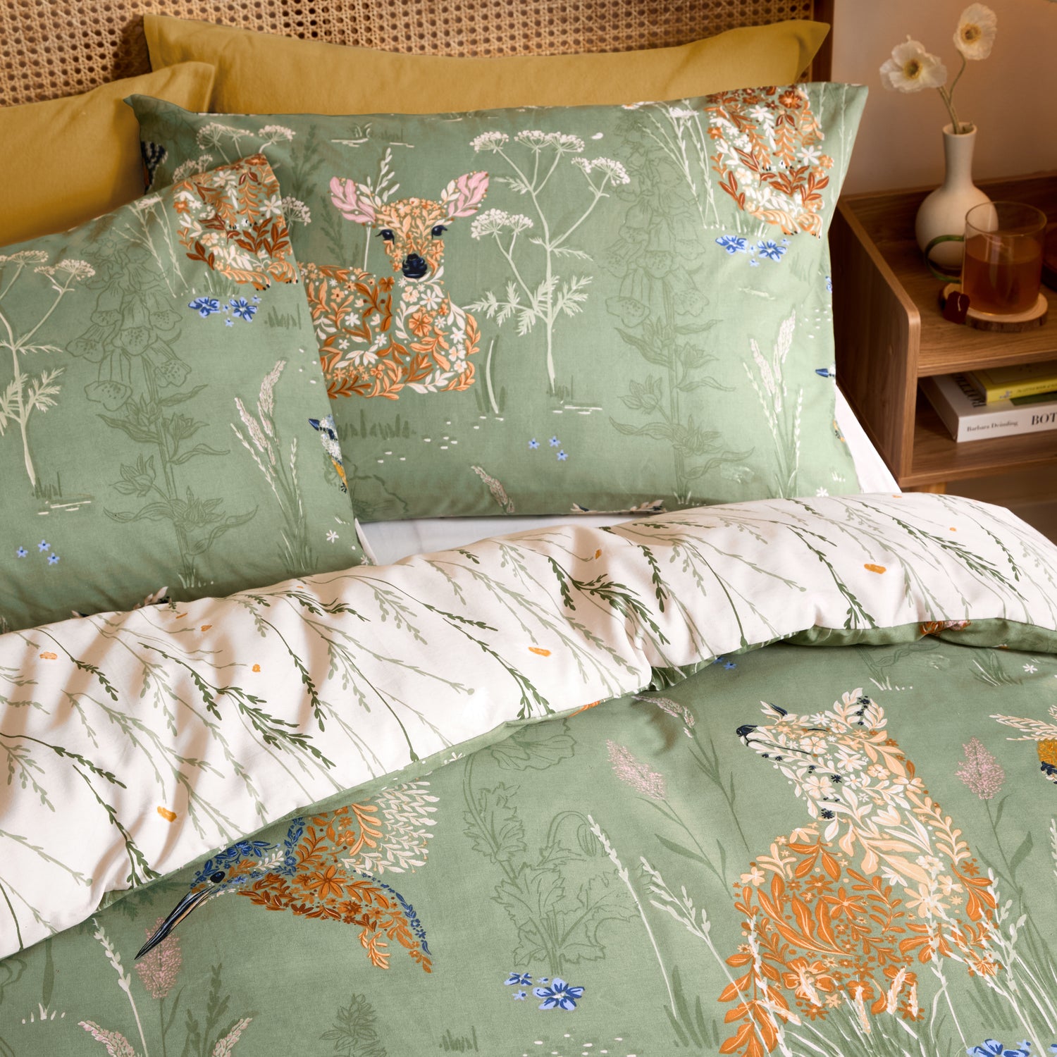 Meadow Flora Printed Duvet Cover Bedding Set Green