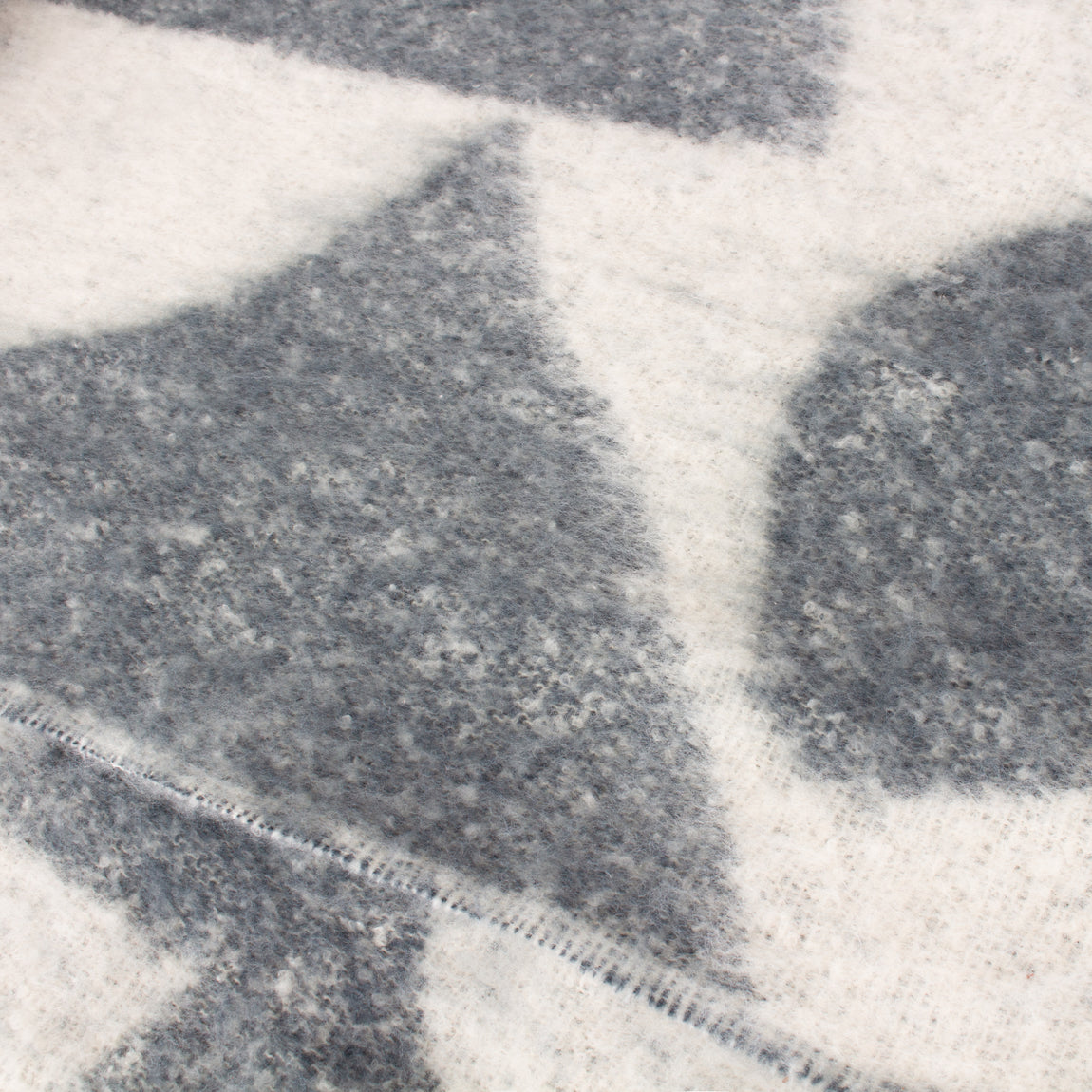 Meta Jacquard Tasselled 130cm x 180cm Throw Dusk