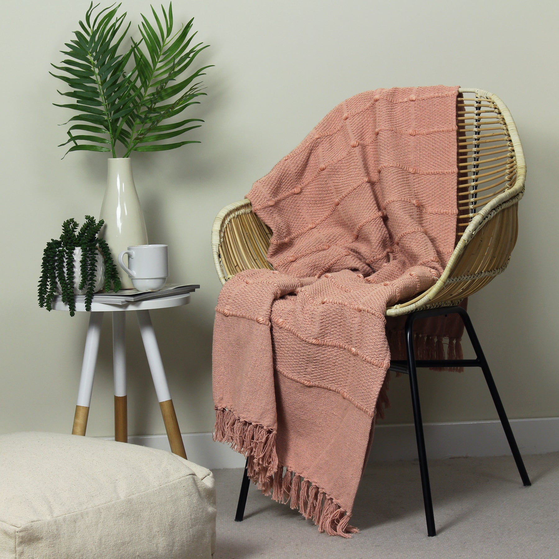 Motti Woven Tufted Stripe 140cm x 180cm Throw Blush