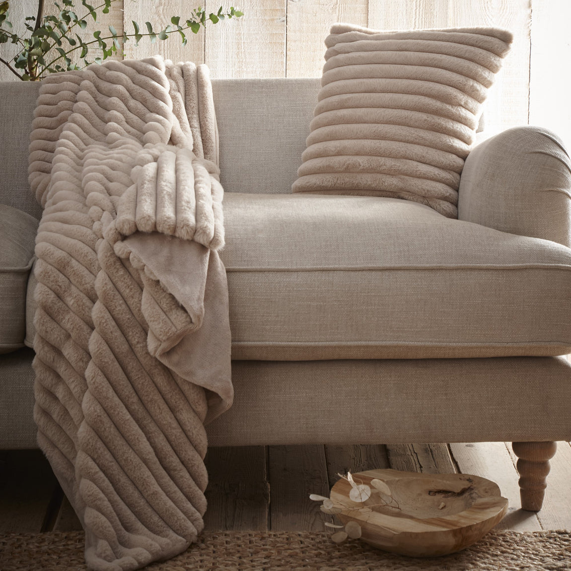 Appletree Morritz Faux Fur 130cm x 180cm Bedspread Natural