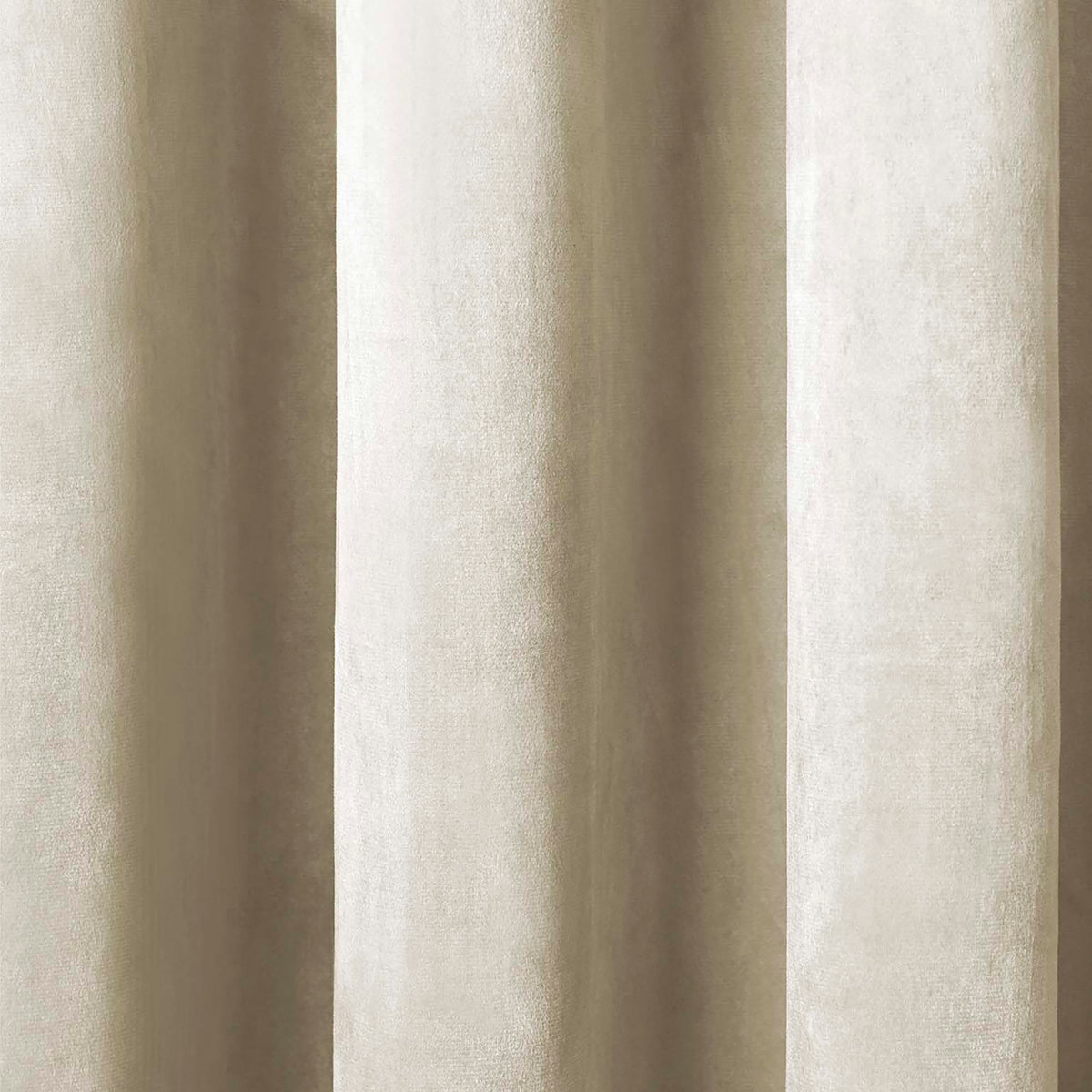 Laurence Llewelyn-Bowen Montrose Velvet Ready Made Eyelet Blackout Curtains Ivory
