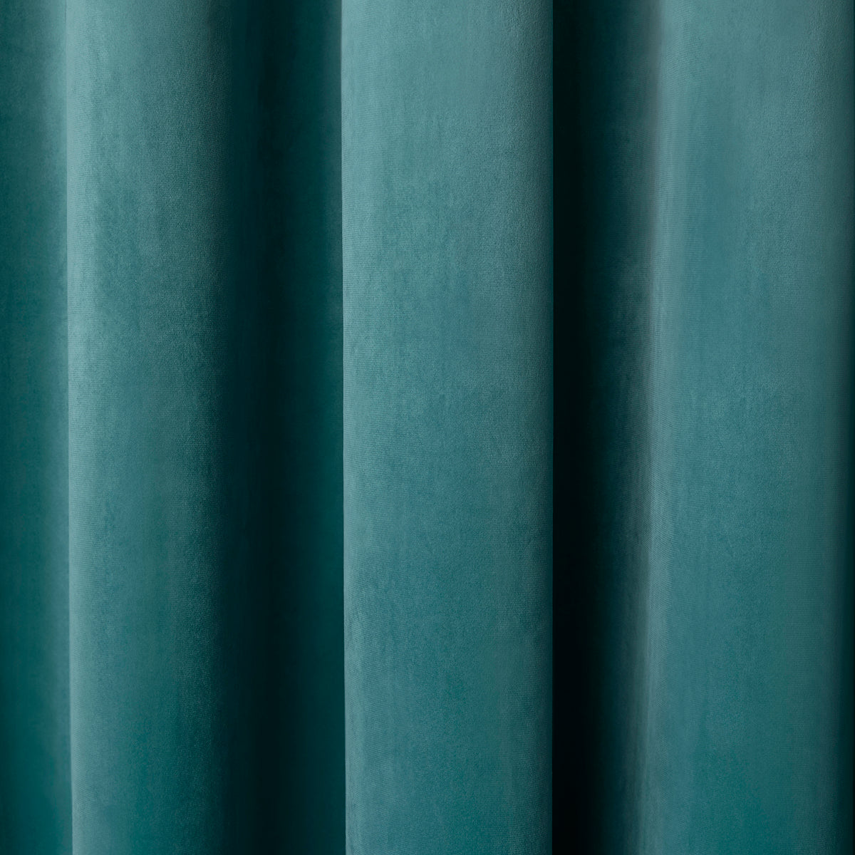 Laurence Llewelyn-Bowen Montrose Velvet Ready Made Eyelet Blackout Curtains Teal