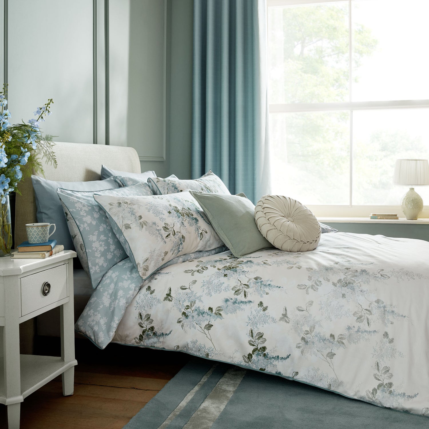 Laura Ashley Mirabelle Pillowcase Housewife Pale Seaspray
