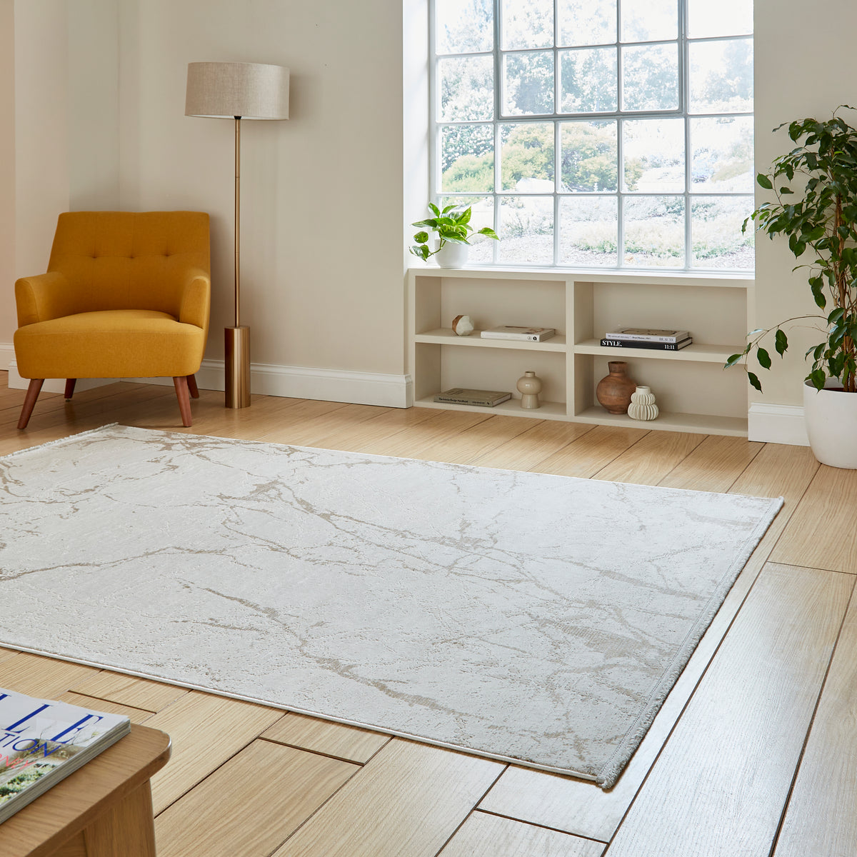 Mirage MR15 Metallic Effect Yarn Rug Cream