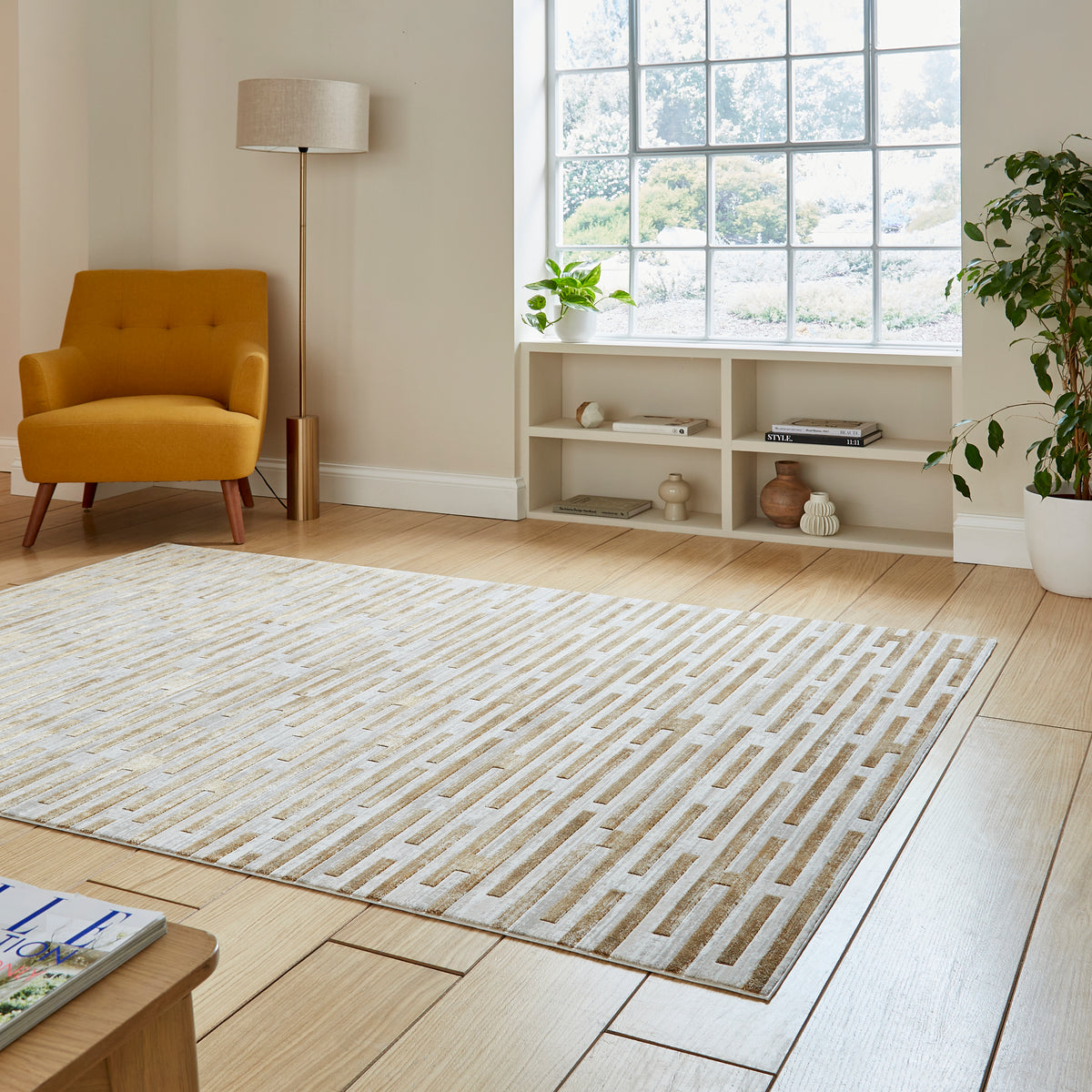 Mirage MR16 Metallic Effect Yarn Rug Beige
