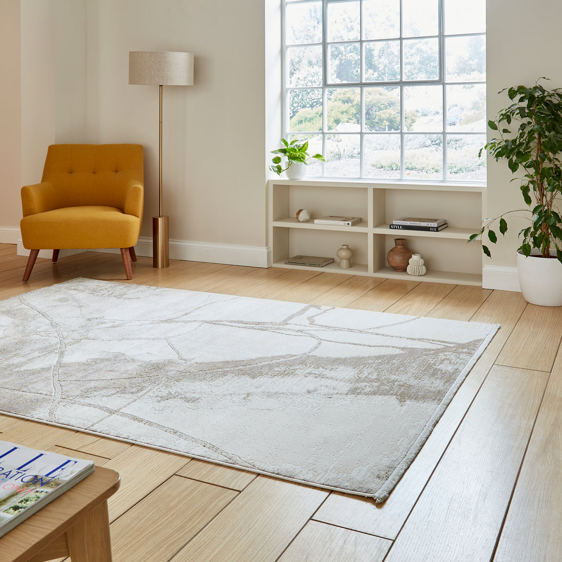 Mirage MR26 Metallic Effect Yarn Rug Cream