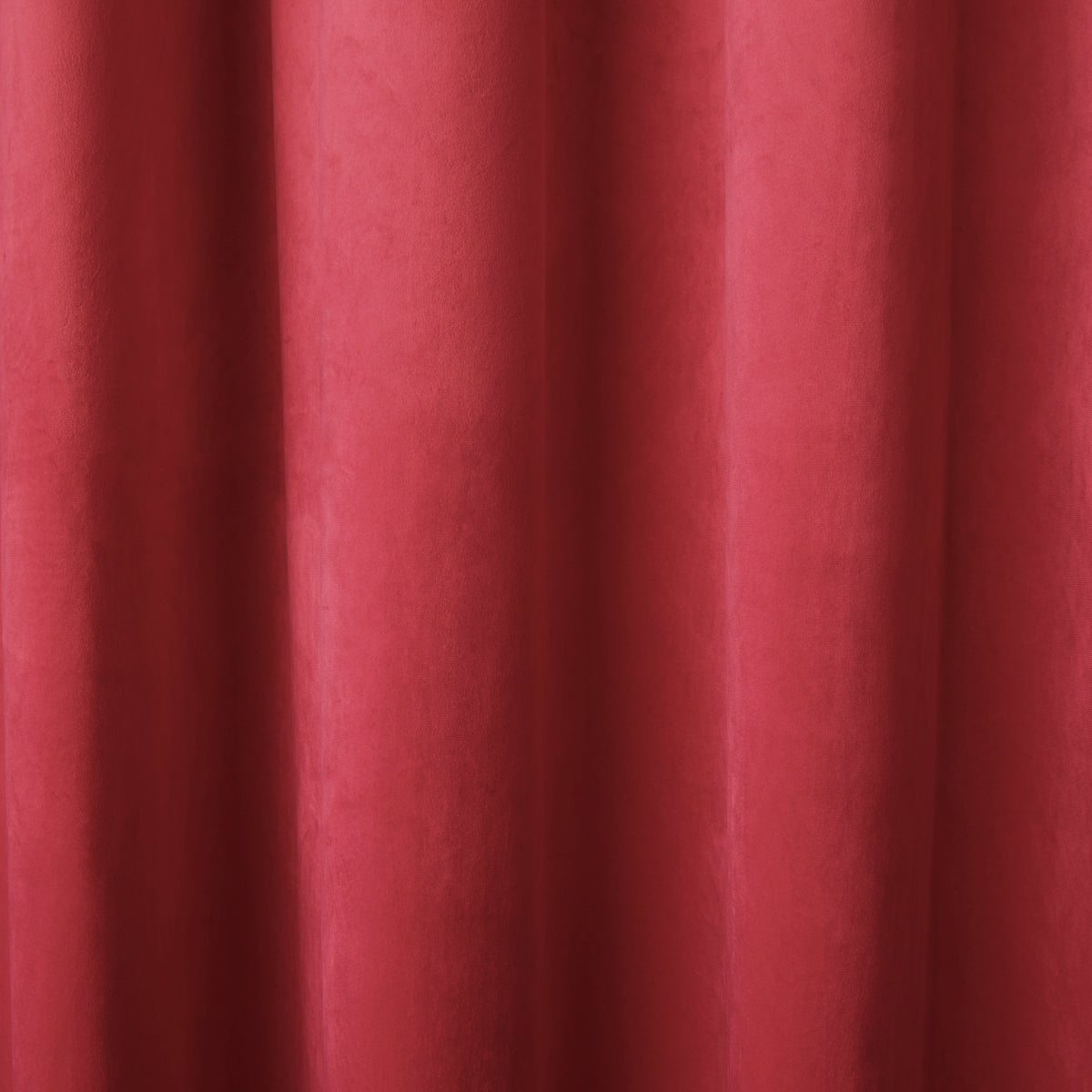 Laurence Llewelyn-Bowen Montrose Ready Made Eyelet Curtains Claret