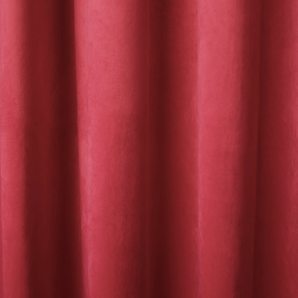 Laurence Llewelyn-Bowen Montrose Ready Made Eyelet Curtains Claret