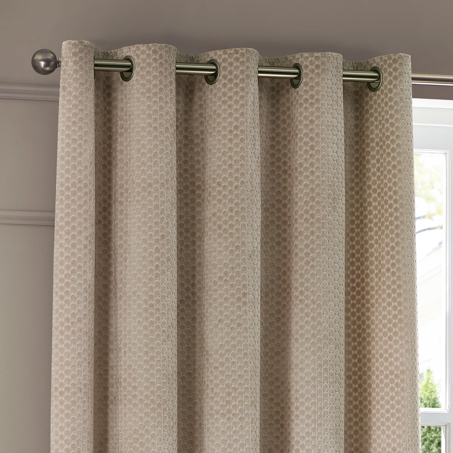 Paoletti Neptune Velvet Ready Made Eyelet Blockout Curtains Champagne