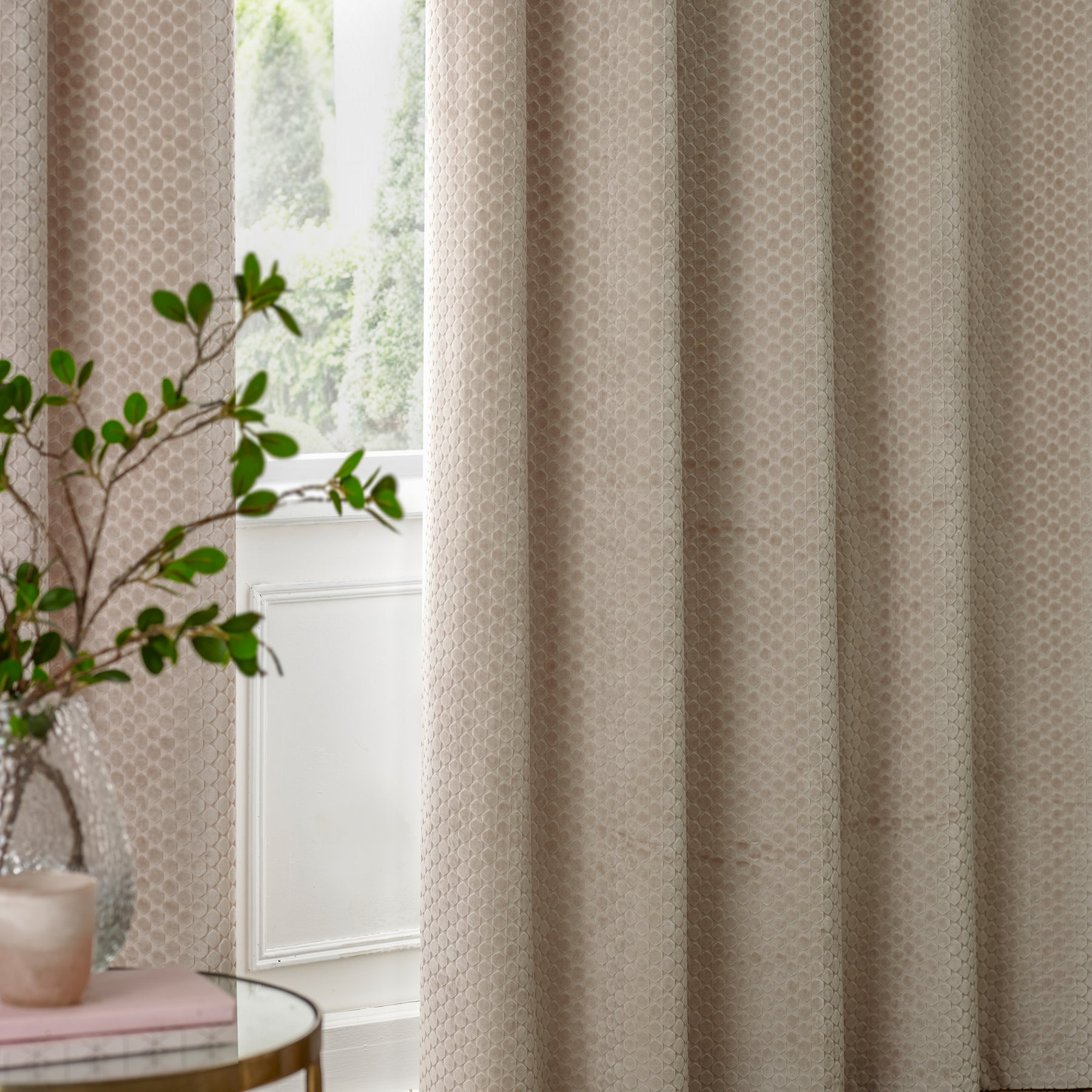 Paoletti Neptune Velvet Ready Made Eyelet Blockout Curtains Champagne
