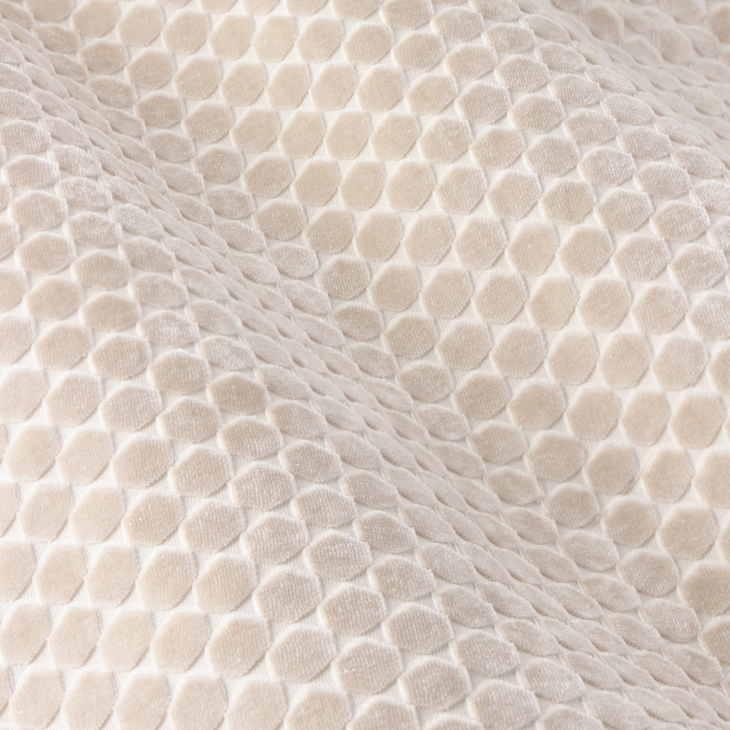 Paoletti Neptune Velvet Ready Made Eyelet Blockout Curtains Champagne