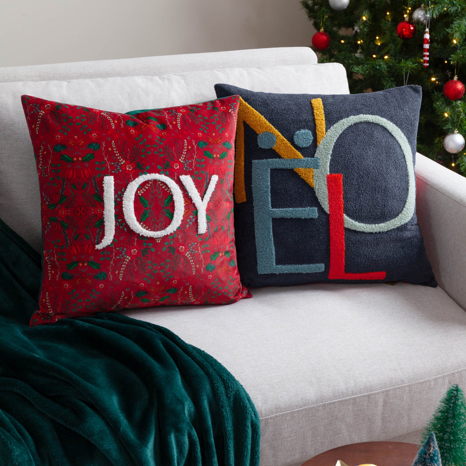 Evans Lichfield Noel Tufted Filled Cushion 45cm x 45cm Red