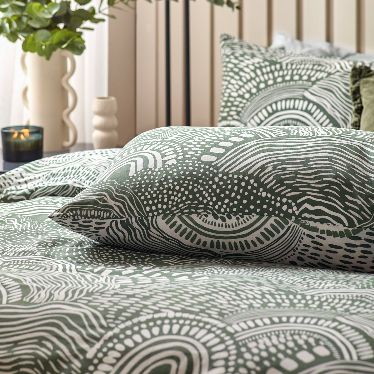 Nola Abstract Duvet Cover Bedding Set Olive