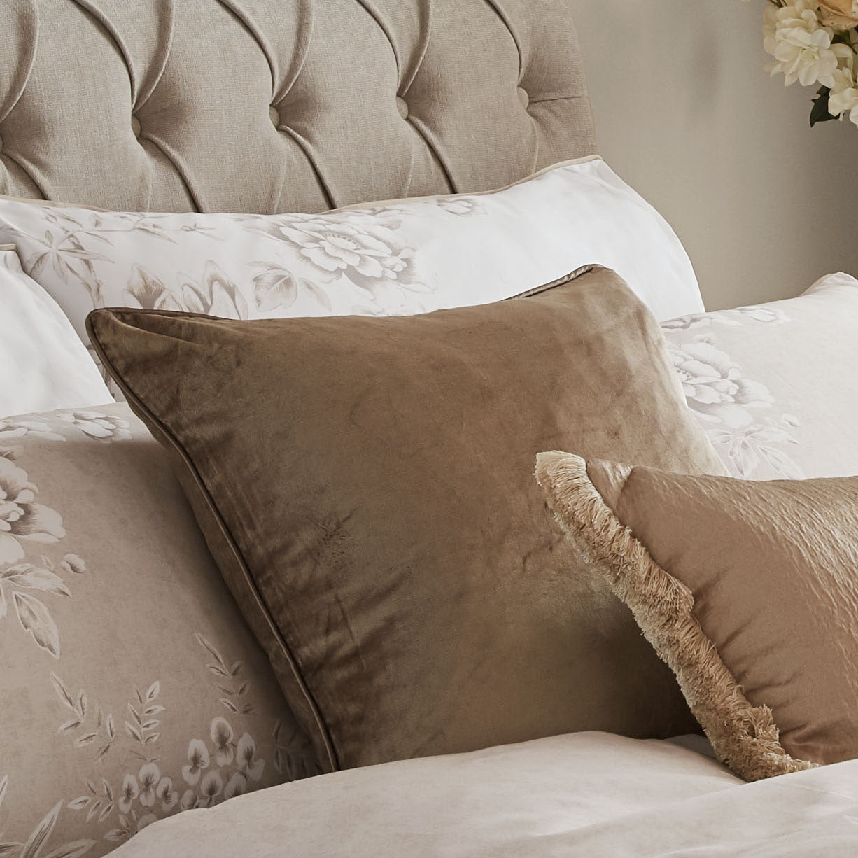 Laura Ashley Nigella 50cm x 50cm Filled Cushion Chestnut