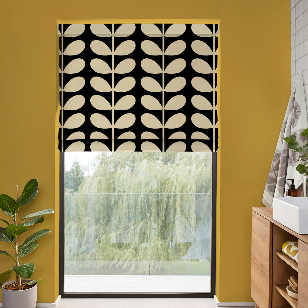 Orla Kiely Jumbo Solid Stem Made to Measure Roman Blind Black