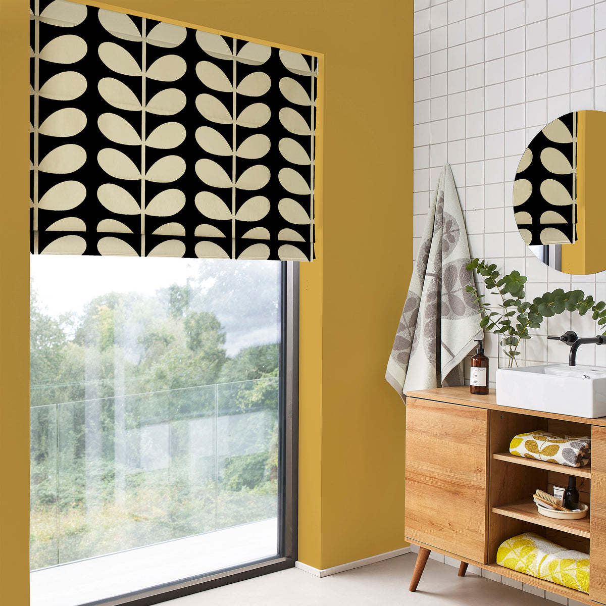 Orla Kiely Jumbo Solid Stem Made to Measure Roman Blind Black