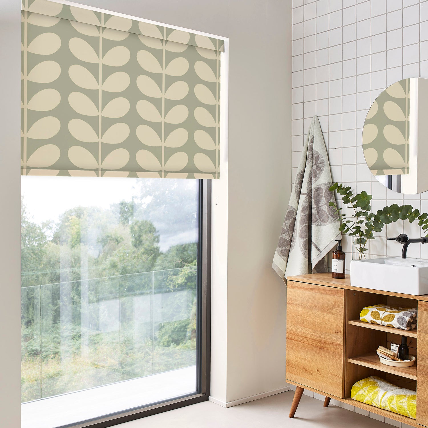 Orla Kiely Jumbo Solid Stem Translucent Made to Measure Roller Blind Pebble