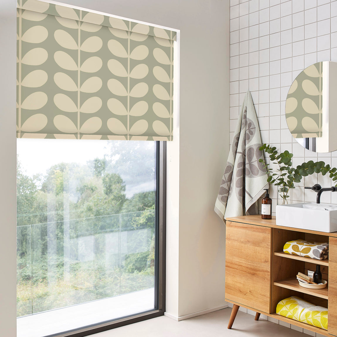 Orla Kiely Jumbo Solid Stem Translucent Made to Measure Roller Blind Pebble