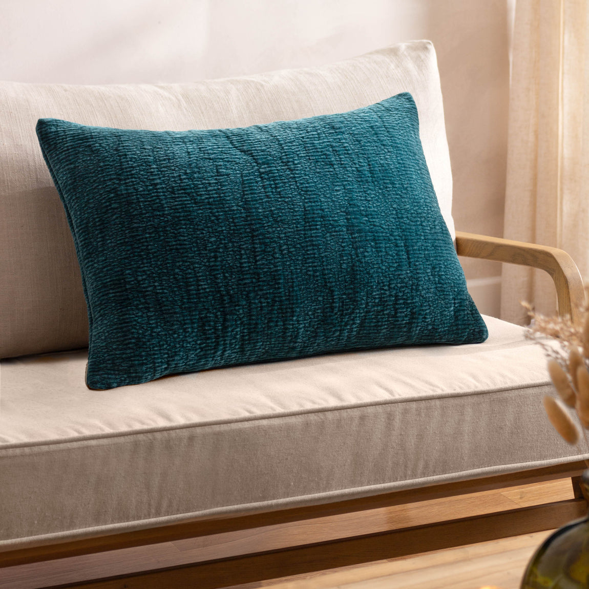 Yard Osaka Chenille 40cm x 60cm Filled Boudoir Petrol