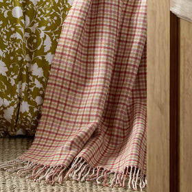 Laura Ashley Padbury Check 150cm x 200cm Throw Russet