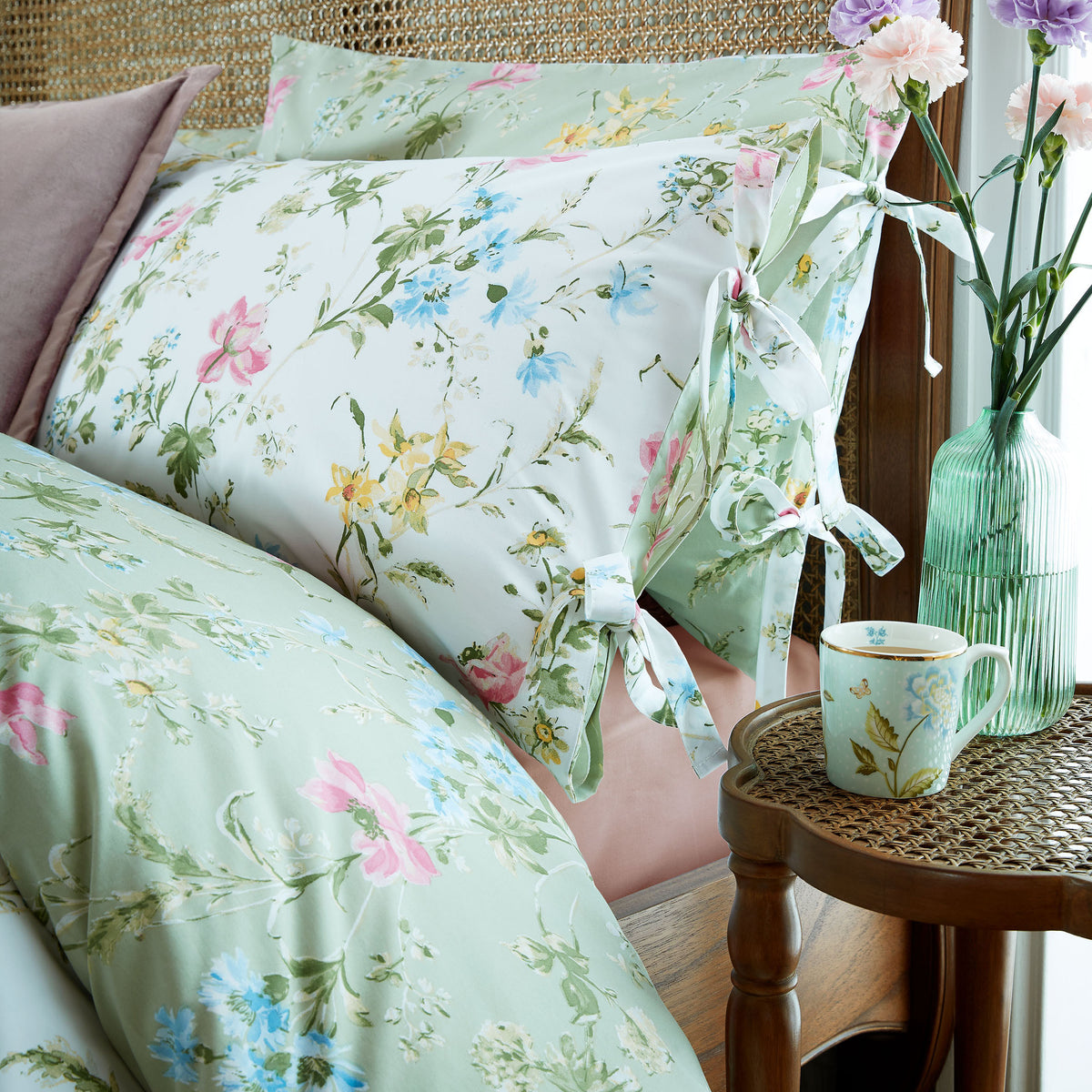 Laura Ashley Poppy Meadow Duvet Cover Bedding Set Multi