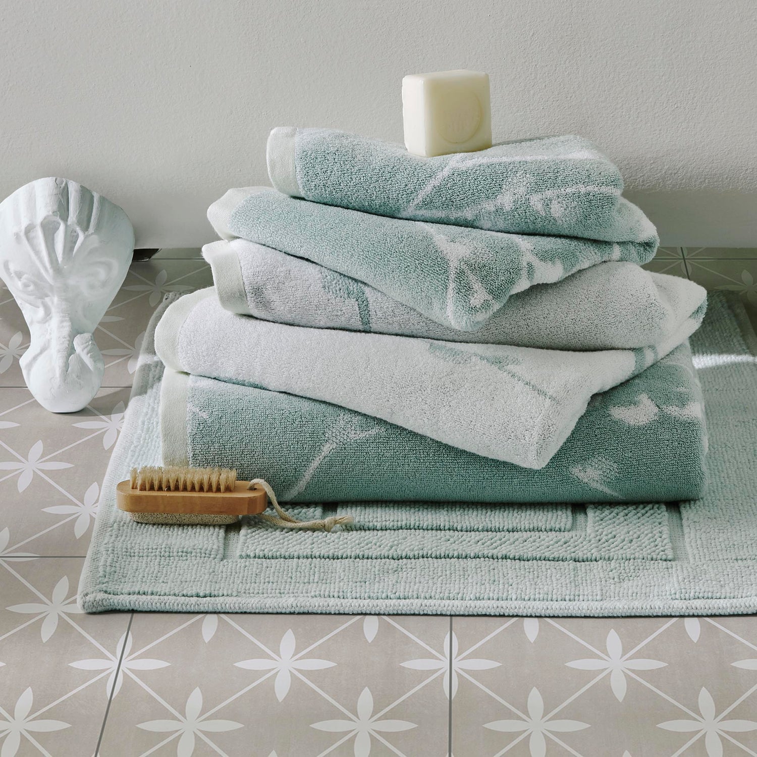 Laura Ashley Pussy Willow Towel Duckegg