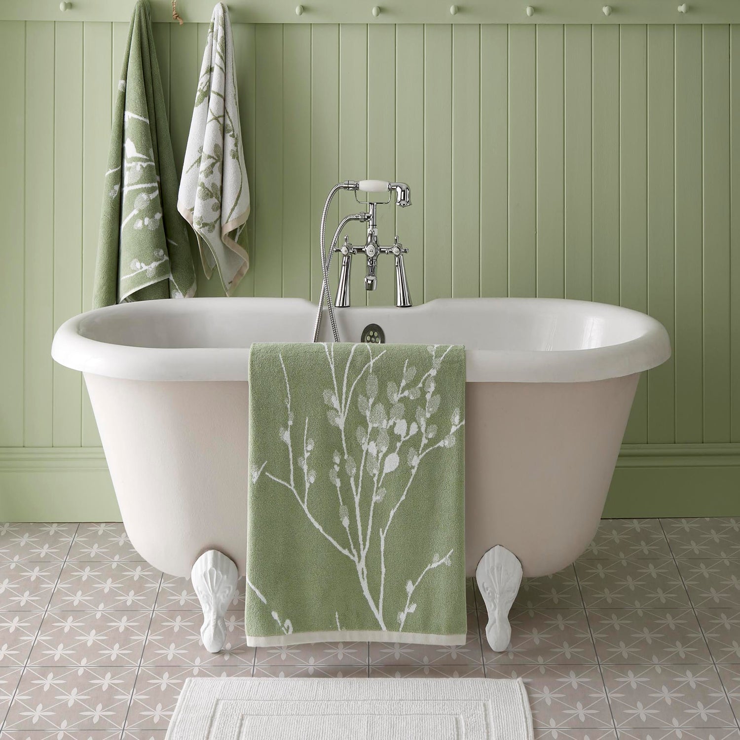 Laura Ashley Pussy Willow Towel Hedgerow
