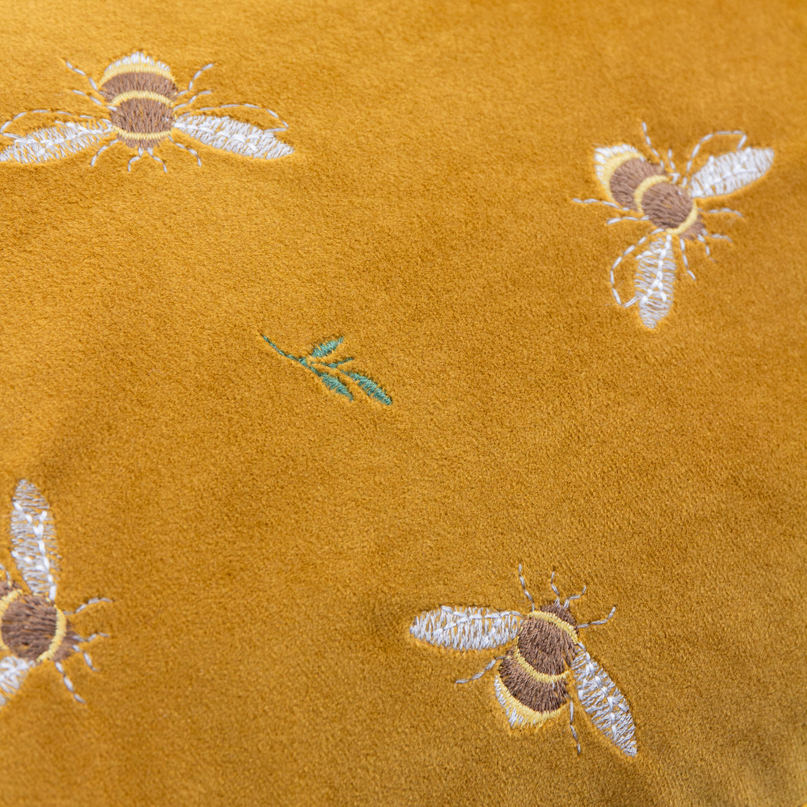 Wylder Ramble Bees Embroidered Velvet 30cm x 50cm Filled Boudoir Honey