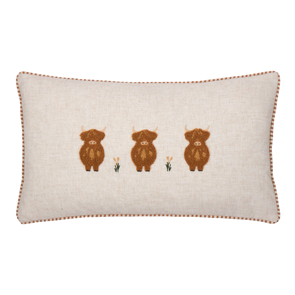 Wylder Ramble Highland Cow Tufted 30cm x 50cm Filled Boudoir Ginger