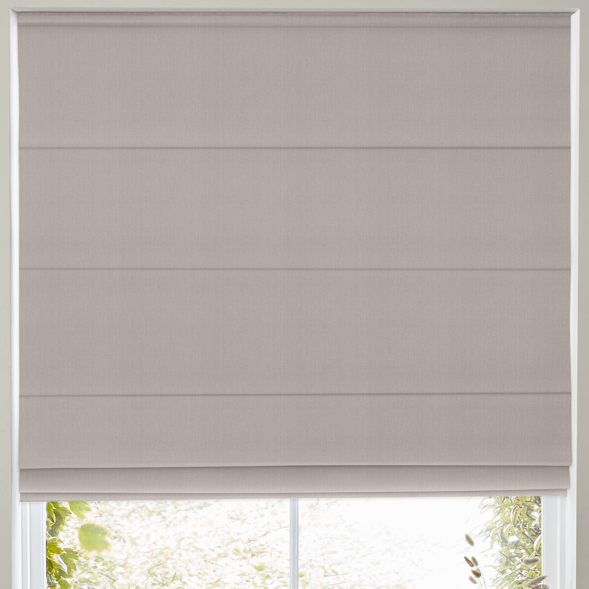 Lavery Made to Measure Roman Blind Platinum