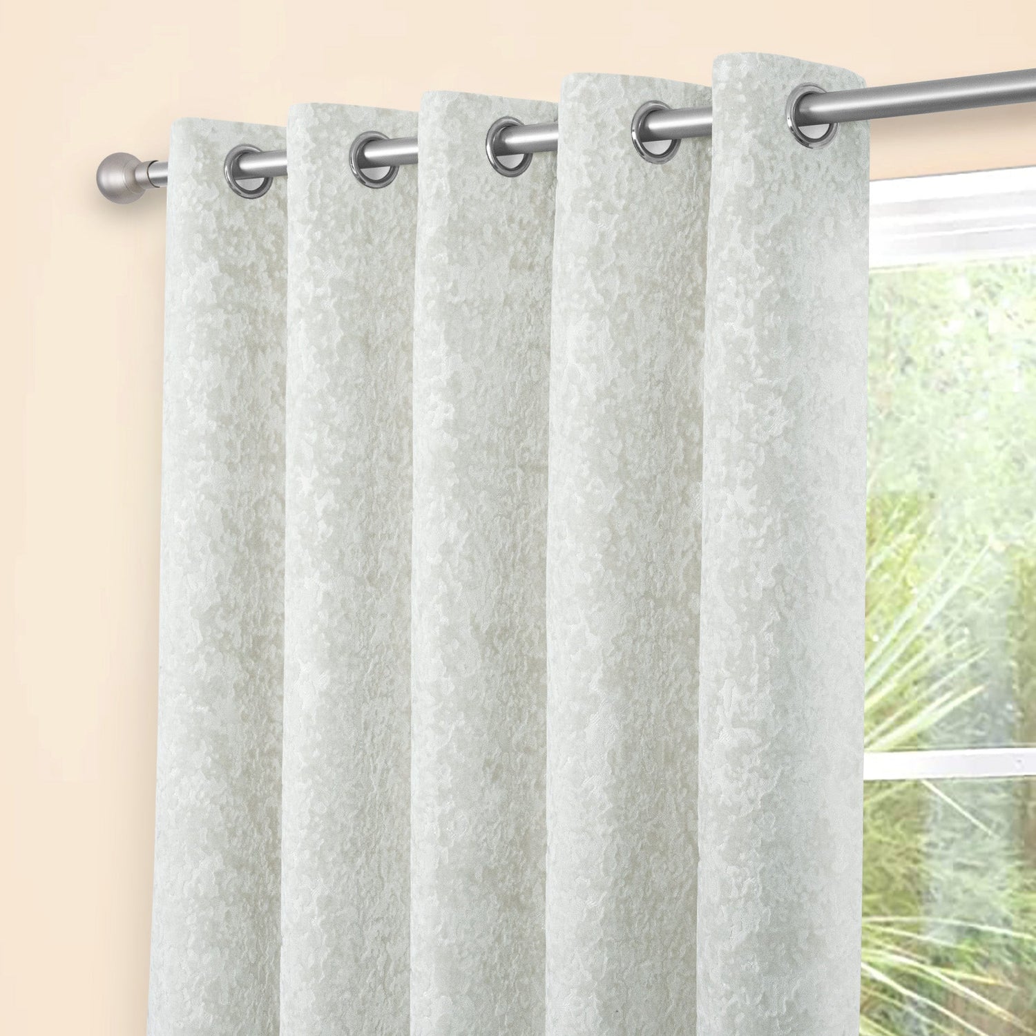Sundour Richmond 55x84 Ready Made Eyelet Door Curtain Pearl