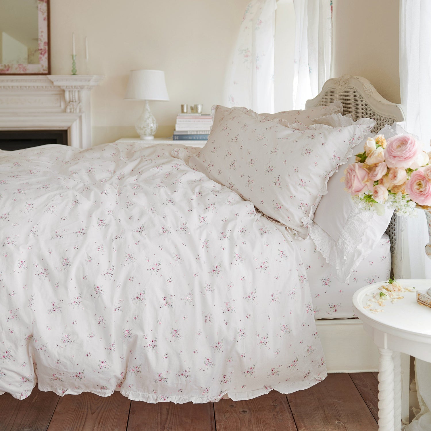 Shabby Chic By Rachel Ashwell Rosabelle Pillowcase Housewife Pink