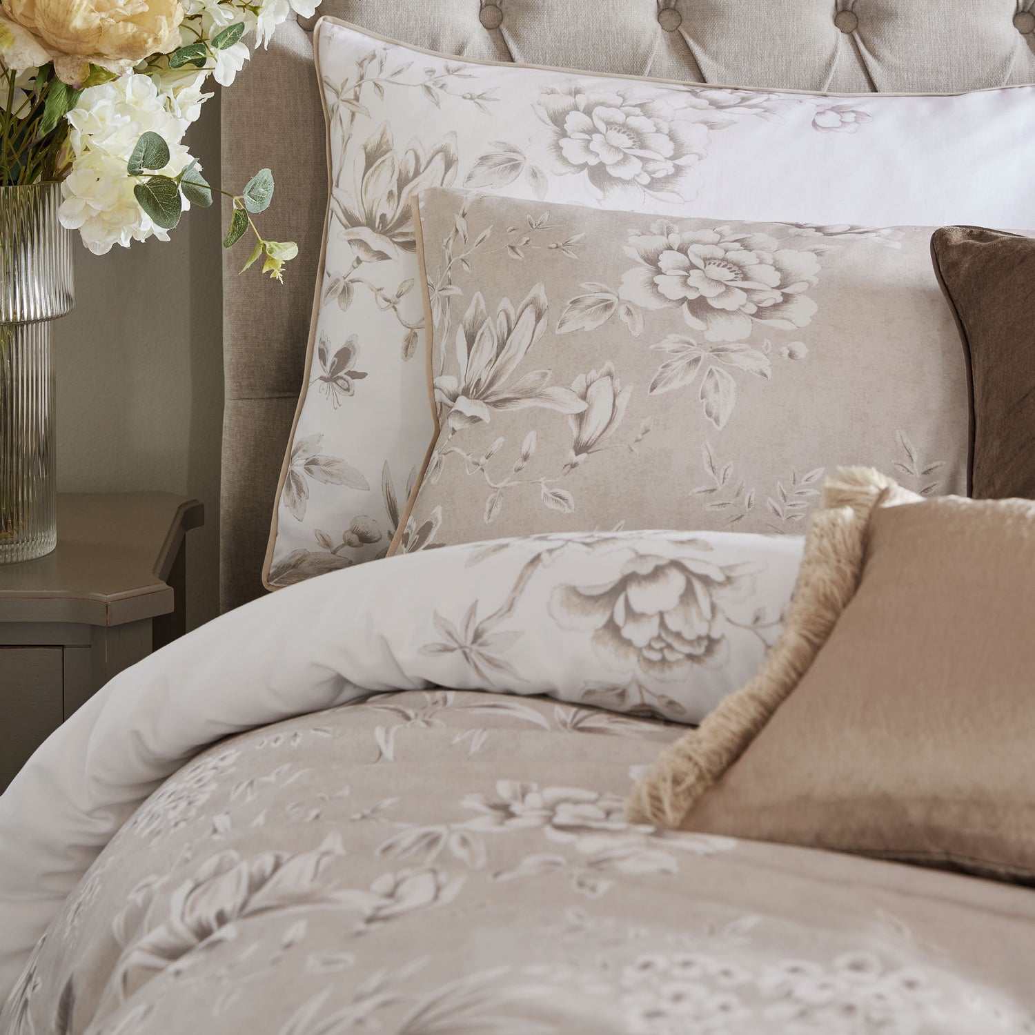 Laura Ashley Rowsham Garden Duvet Cover Bedding Set Natural